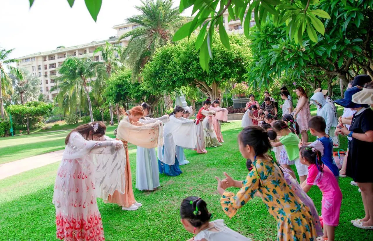 Horizon Resort & Spa Yalong Bay Sanya 5*,  China