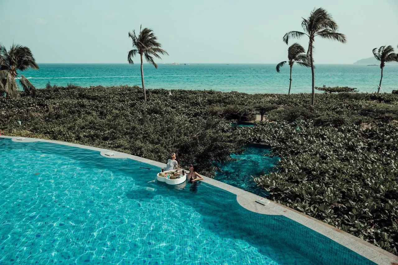Horizon Resort & Spa Yalong Bay Sanya 5*,