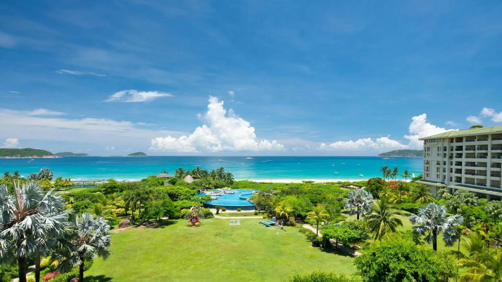 Horizon Resort & Spa Yalong Bay Sanya 5*,  China